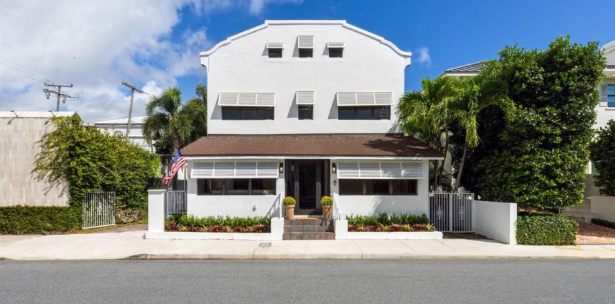House in Palm Beach, Florida 6 bedrooms, 277.22 sq.m. № 2081940