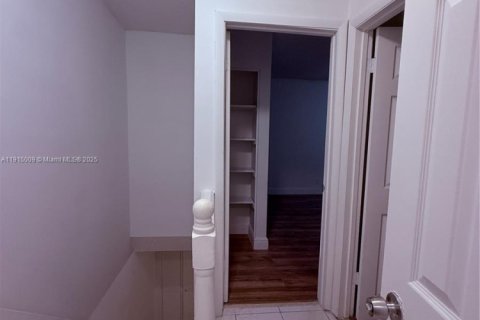 Touwnhouse à vendre à Margate, Floride: 2 chambres, 104.24 m2 № 1970201 - photo 21