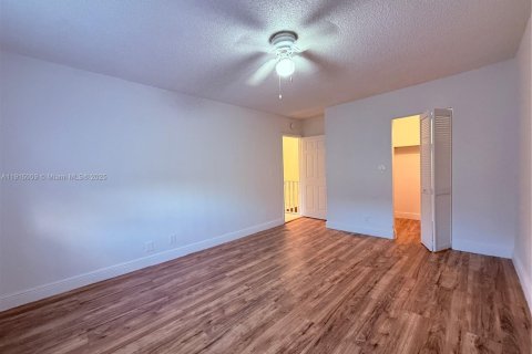 Touwnhouse à vendre à Margate, Floride: 2 chambres, 104.24 m2 № 1970201 - photo 27