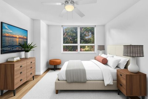 Condo in Miami, Florida, 2 bedrooms  № 1944096 - photo 9
