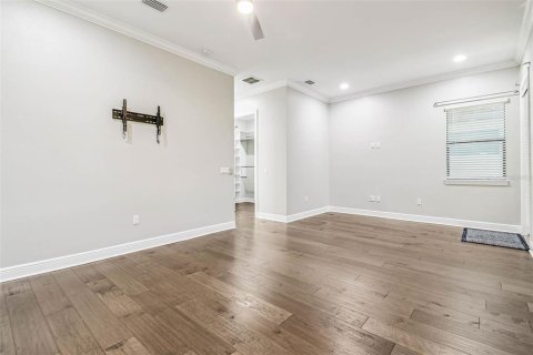 Touwnhouse à vendre à Tampa, Floride: 4 chambres, 224.92 m2 № 1905010 - photo 21