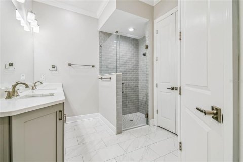 Touwnhouse à vendre à Tampa, Floride: 4 chambres, 224.92 m2 № 1905010 - photo 22