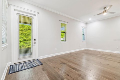 Touwnhouse à vendre à Tampa, Floride: 4 chambres, 224.92 m2 № 1905010 - photo 18