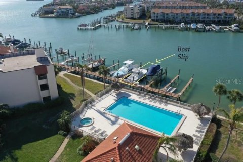 Condo in Saint Petersburg, Florida, 2 bedrooms  № 1559800 - photo 6