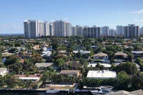 Copropriété à vendre à Hallandale Beach, Floride: 2 chambres, 106.84 m2 № 1960768 - photo 6