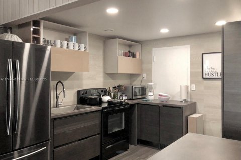 Copropriété à vendre à Hallandale Beach, Floride: 2 chambres, 106.84 m2 № 1960768 - photo 28