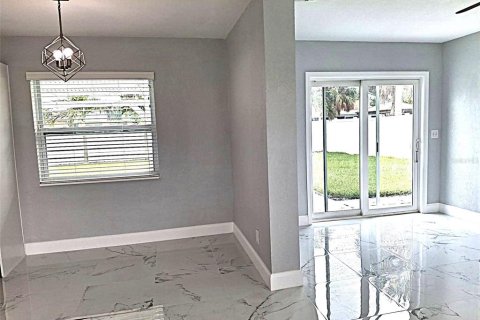 House in Saint Pete Beach, Florida 2 bedrooms, 100.89 sq.m. № 1829364 - photo 6