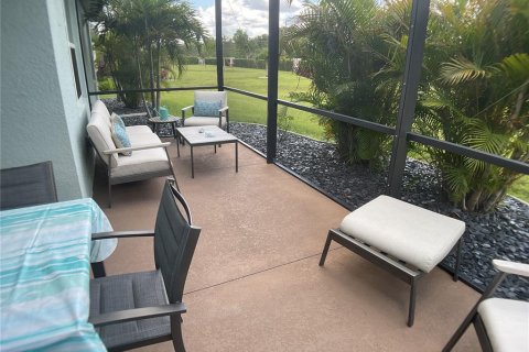 House in Punta Gorda, Florida 4 bedrooms, 171.5 sq.m. № 1803799 - photo 7