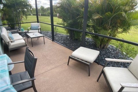 House in Punta Gorda, Florida 4 bedrooms, 171.5 sq.m. № 1803799 - photo 6