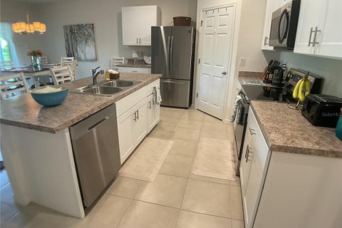 House in Punta Gorda, Florida 4 bedrooms, 171.5 sq.m. № 1803799 - photo 21