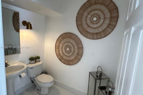 Villa ou maison à louer à Miramar, Floride: 3 chambres, 198.81 m2 № 2007013 - photo 15