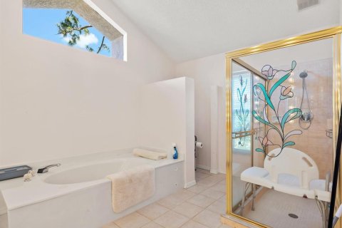 House in Sarasota, Florida 3 bedrooms, 205.87 sq.m. № 1614721 - photo 28