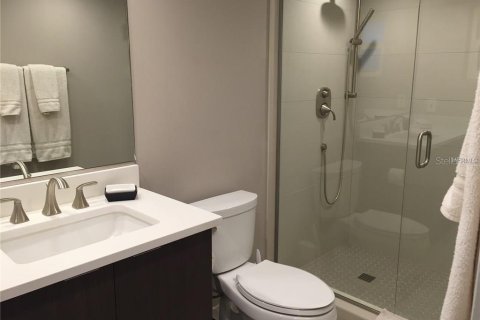 Condominio en alquiler en Sarasota, Florida, 2 dormitorios, 95.6 m2 № 1064690 - foto 9