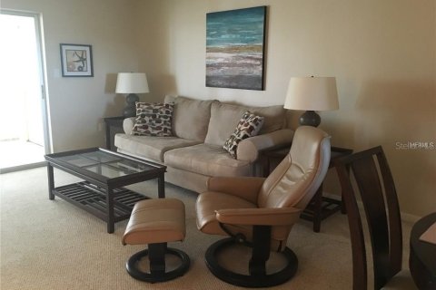 Condominio en alquiler en Sarasota, Florida, 2 dormitorios, 95.6 m2 № 1064690 - foto 2