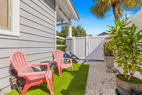 Immobilier commercial à vendre à Tampa, Floride: 4 chambres, 160.26 m2 № 2232584 - photo 18