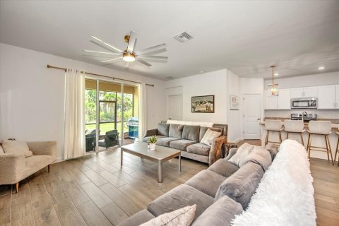 House in Alva, Florida 4 bedrooms, 188.78 sq.m. № 1363132 - photo 5