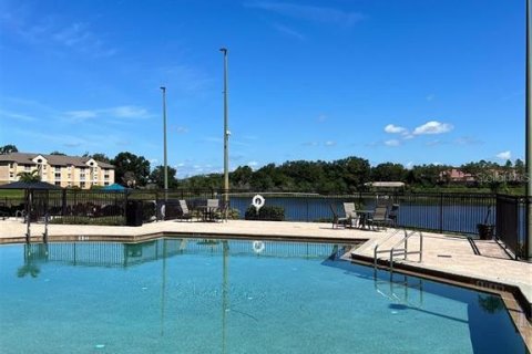 Condominio en alquiler en Orlando, Florida, 3 dormitorios, 110.83 m2 № 1918790 - foto 3