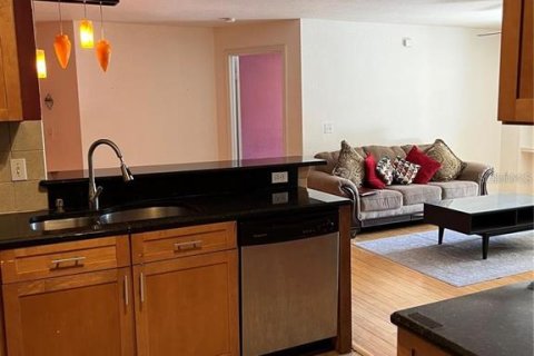 Condominio en alquiler en Orlando, Florida, 3 dormitorios, 110.83 m2 № 1918790 - foto 13