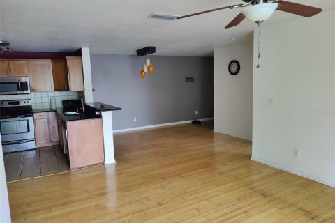 Condominio en alquiler en Orlando, Florida, 3 dormitorios, 110.83 m2 № 1918790 - foto 7