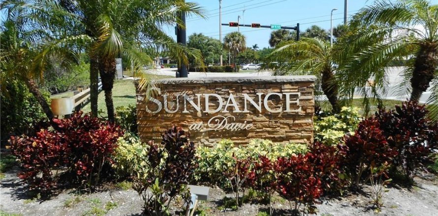 Studio in the Condo in Davie, Florida № 2281363