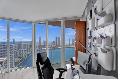 Купить кондоминиум в Авентура, Флорида 4 спальни, 379.04м2, № 1957781 - фото 21