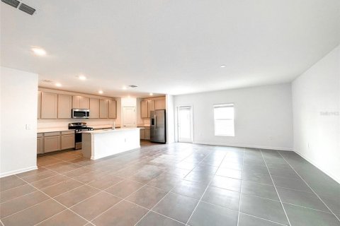 Casa en alquiler en Leesburg, Florida, 5 dormitorios, 205.31 m2 № 1882844 - foto 5