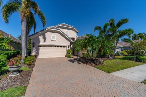 Casa en venta en Bradenton, Florida, 2 dormitorios, 207.36 m2 № 1546124 - foto 2
