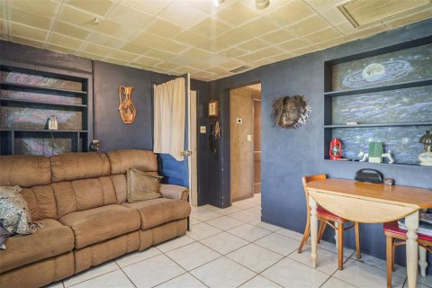 Casa en venta en Zephyrhills, Florida, 2 dormitorios, 95.69 m2 № 1787758 - foto 6