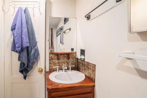 Casa en venta en Zephyrhills, Florida, 2 dormitorios, 95.69 m2 № 1787758 - foto 14
