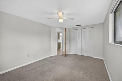 Casa en alquiler en New Port Richey, Florida, 2 dormitorios, 78.04 m2 № 1901146 - foto 24