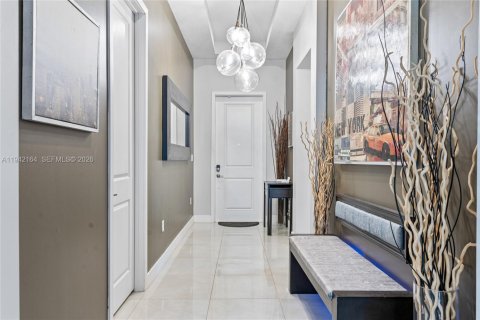 Casa en venta en Miramar, Florida, 4 dormitorios, 211.26 m2 № 1999661 - foto 3