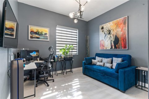 Casa en venta en Miramar, Florida, 4 dormitorios, 211.26 m2 № 1999661 - foto 8