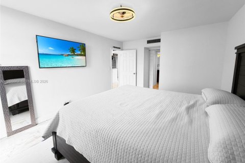 Снять в аренду кондоминиум в Авентура, Флорида 1 спальня, 68.84м2, № 2050825 - фото 15