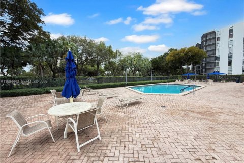 Снять в аренду кондоминиум в Авентура, Флорида 1 спальня, 68.84м2, № 2050825 - фото 22