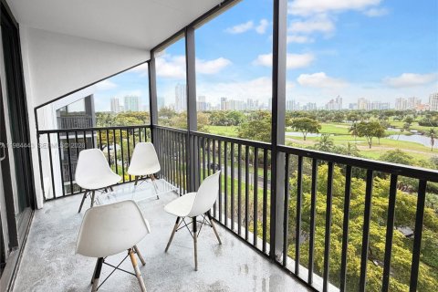 Снять в аренду кондоминиум в Авентура, Флорида 1 спальня, 68.84м2, № 2050825 - фото 11