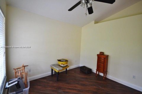 Casa en alquiler en Loxahatchee Groves, Florida, 3 dormitorios, 181.25 m2 № 1920618 - foto 18