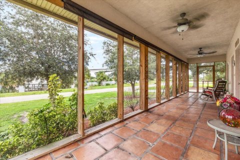 Casa en venta en Moore Haven, Florida, 3 dormitorios, 211.35 m2 № 2244857 - foto 4