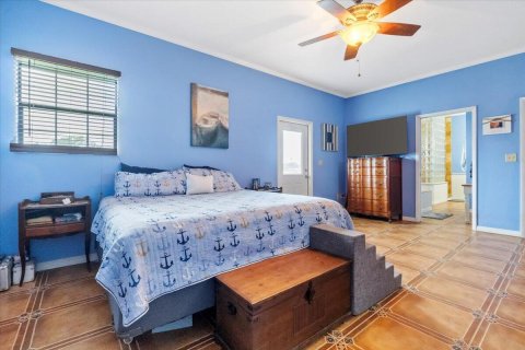 Casa en venta en Moore Haven, Florida, 3 dormitorios, 211.35 m2 № 2244857 - foto 15
