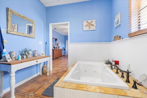 Casa en venta en Moore Haven, Florida, 3 dormitorios, 211.35 m2 № 2244857 - foto 18