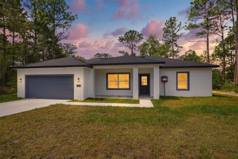 Casa en Citrus Springs, Florida 3 dormitorios, 143.07 m2 № 2131654