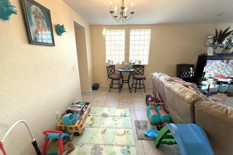 Touwnhouse à vendre à West Palm Beach, Floride: 4 chambres, 205.78 m2 № 2254497 - photo 12