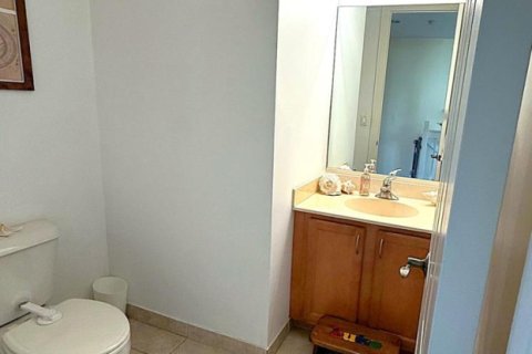 Touwnhouse à vendre à West Palm Beach, Floride: 4 chambres, 205.78 m2 № 2254497 - photo 16