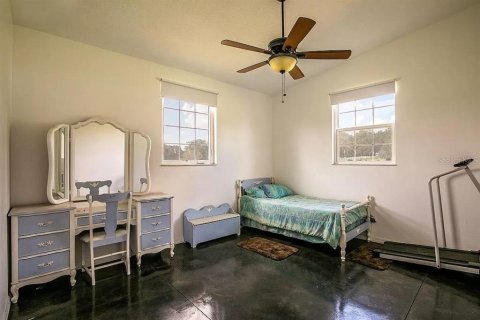 Villa ou maison à vendre à Dade City, Floride: 4 chambres, 185.8 m2 № 1069682 - photo 19
