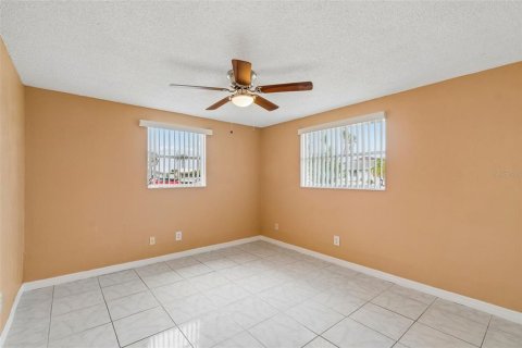 Casa en venta en Holiday, Florida, 2 dormitorios, 113.71 m2 № 2204266 - foto 24