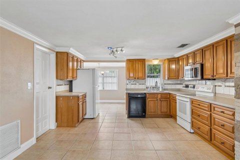 Casa en venta en Holiday, Florida, 2 dormitorios, 113.71 m2 № 2204266 - foto 12