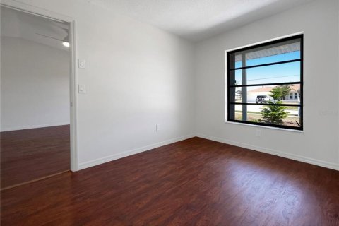 Villa ou maison à vendre à Englewood, Floride: 2 chambres, 90.86 m2 № 1647650 - photo 17