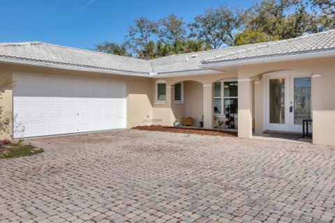 Casa en venta en Sarasota, Florida, 3 dormitorios, 172.98 m2 № 1720497 - foto 4