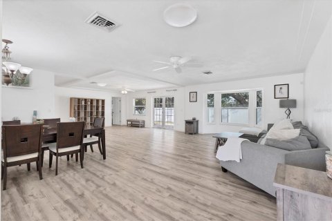 Casa en venta en Sarasota, Florida, 3 dormitorios, 172.98 m2 № 1720497 - foto 6