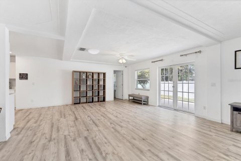 Casa en venta en Sarasota, Florida, 3 dormitorios, 172.98 m2 № 1720497 - foto 10