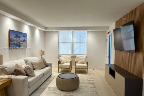 Condo à Hollywood, Floride, 2 chambres  № 2069093
